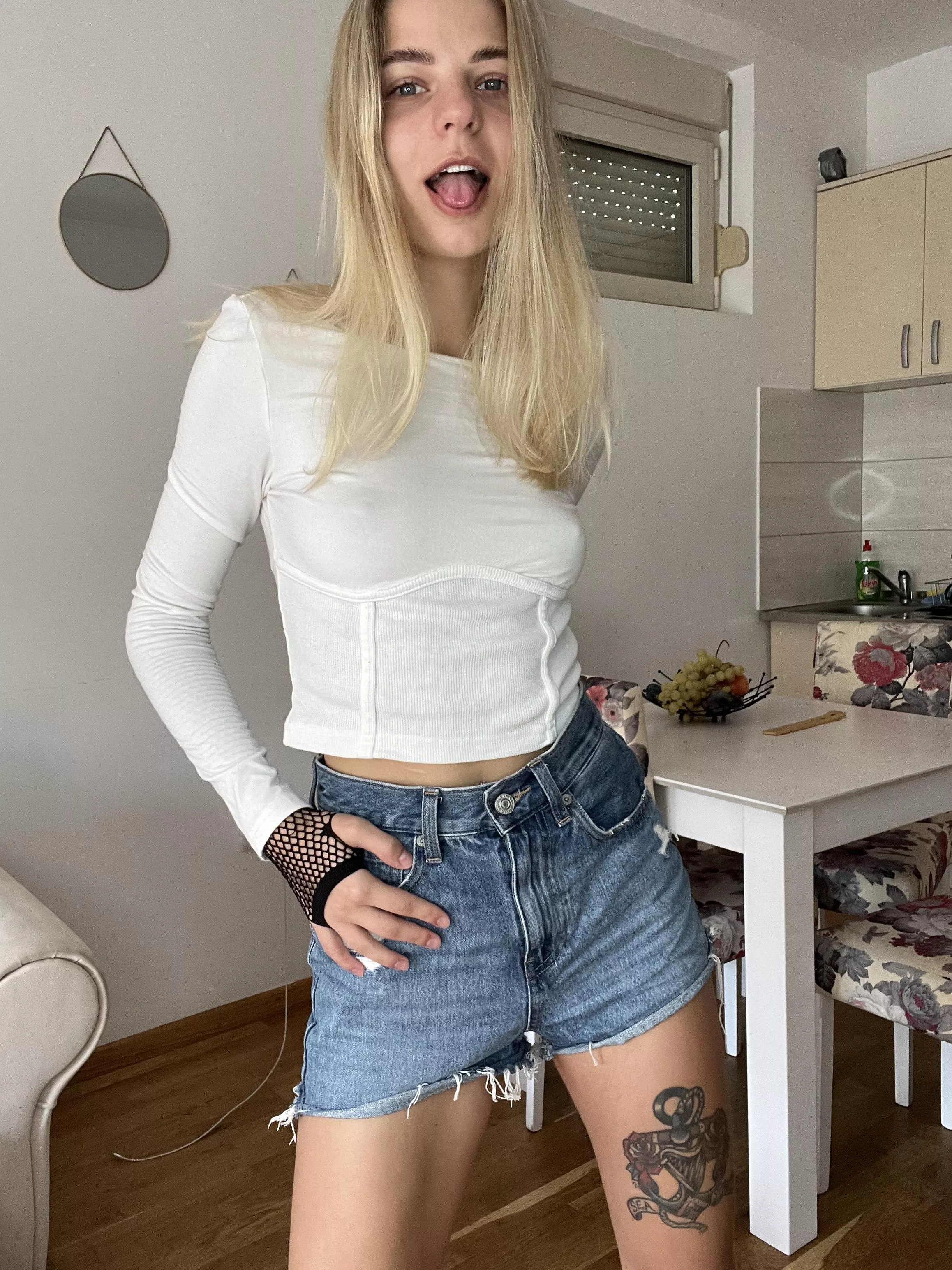 Any outfit looks so much better without a bra posted by laurababeh