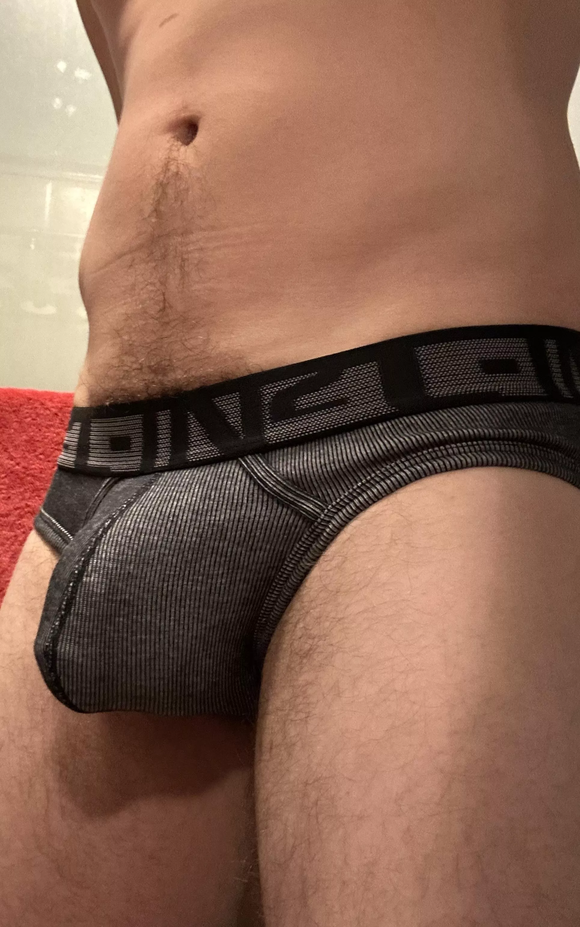 Briefs day today? posted by thomsbriefs87
