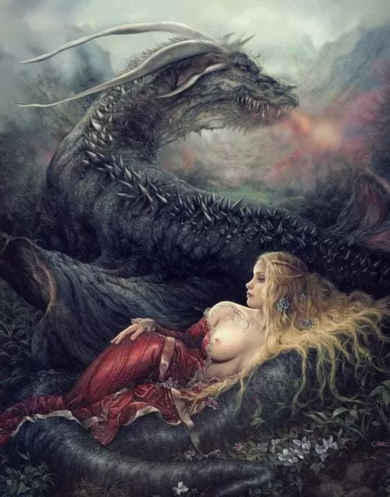 Dragon Lady 😘 posted by 6spi6der6