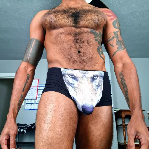 Eskimo kiss? by LuckyDominik