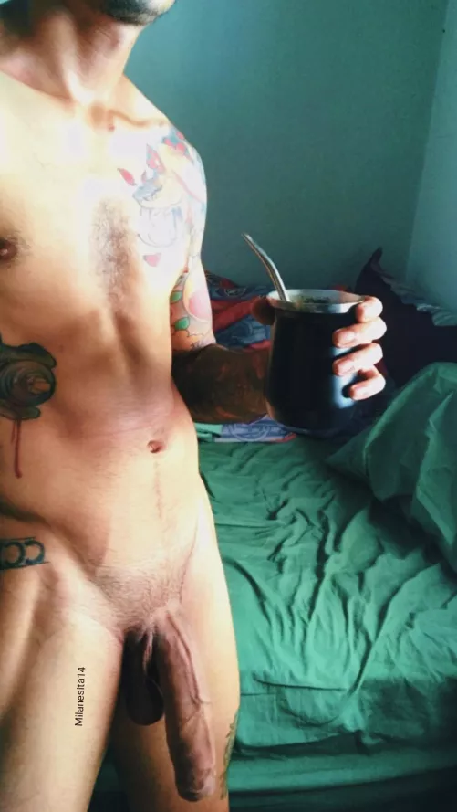 Good morning! Wanna taste some argentinian 🧉? by milanesita14