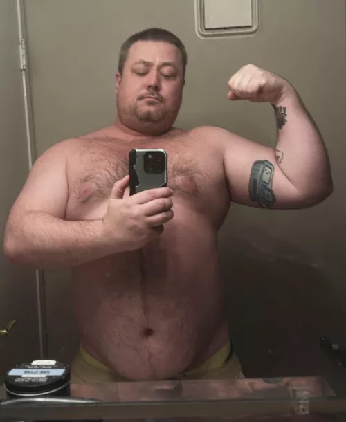 Guts n’ guns by Earffffff