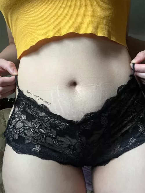 Have a good start to your week by Beloved_Meyday