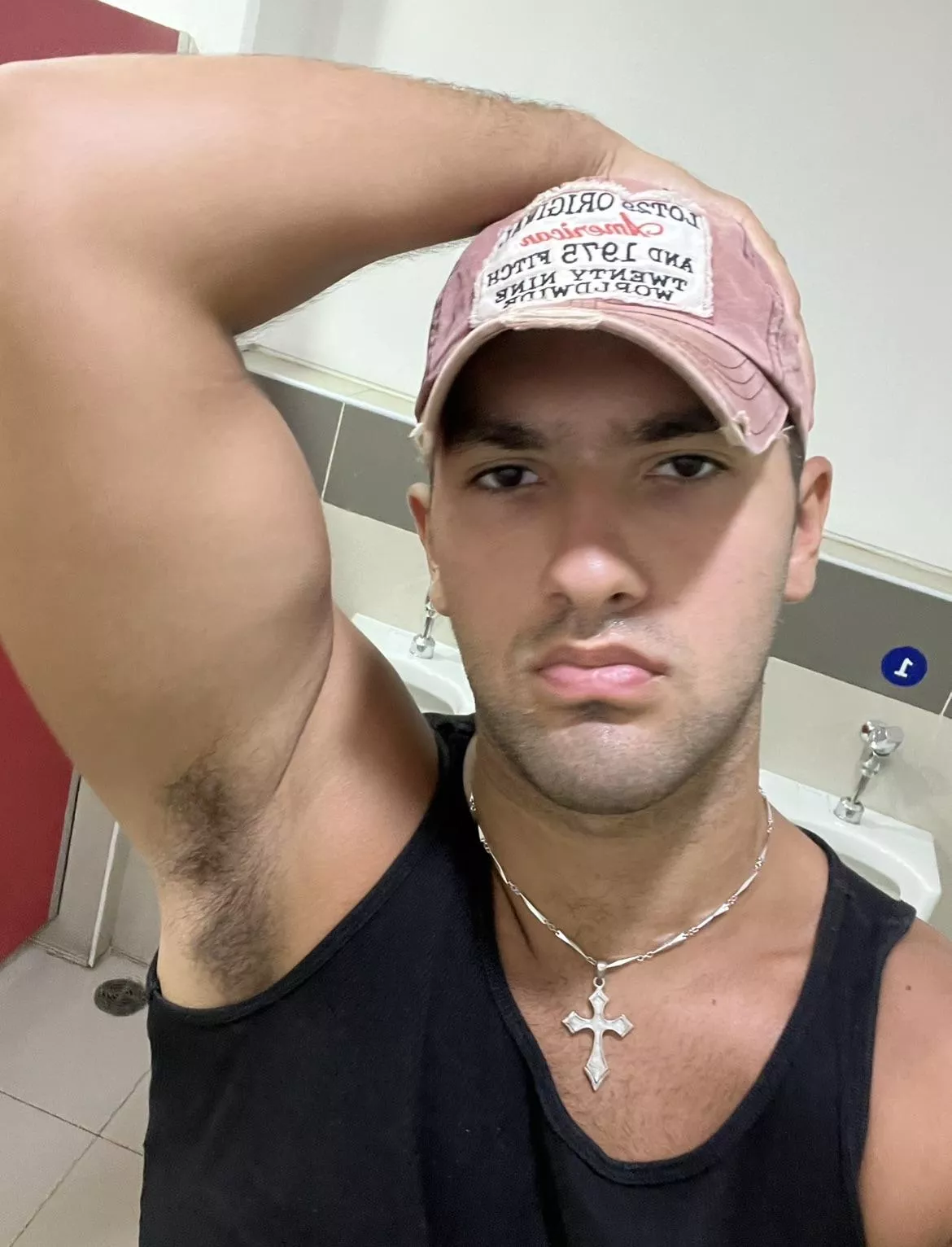 Haven’t used deodorant for weeks. You sniffing? posted by UkranianAlphA