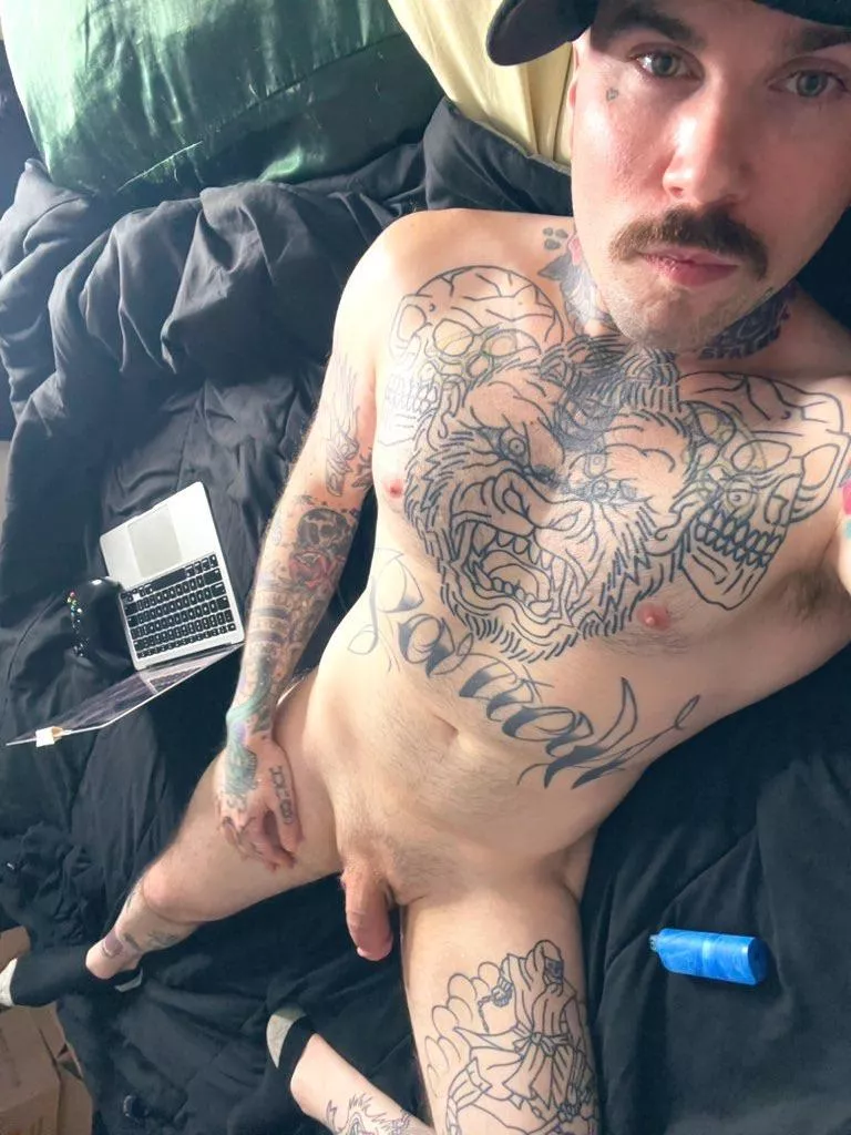 Hey there posted by Criminal-JRoc