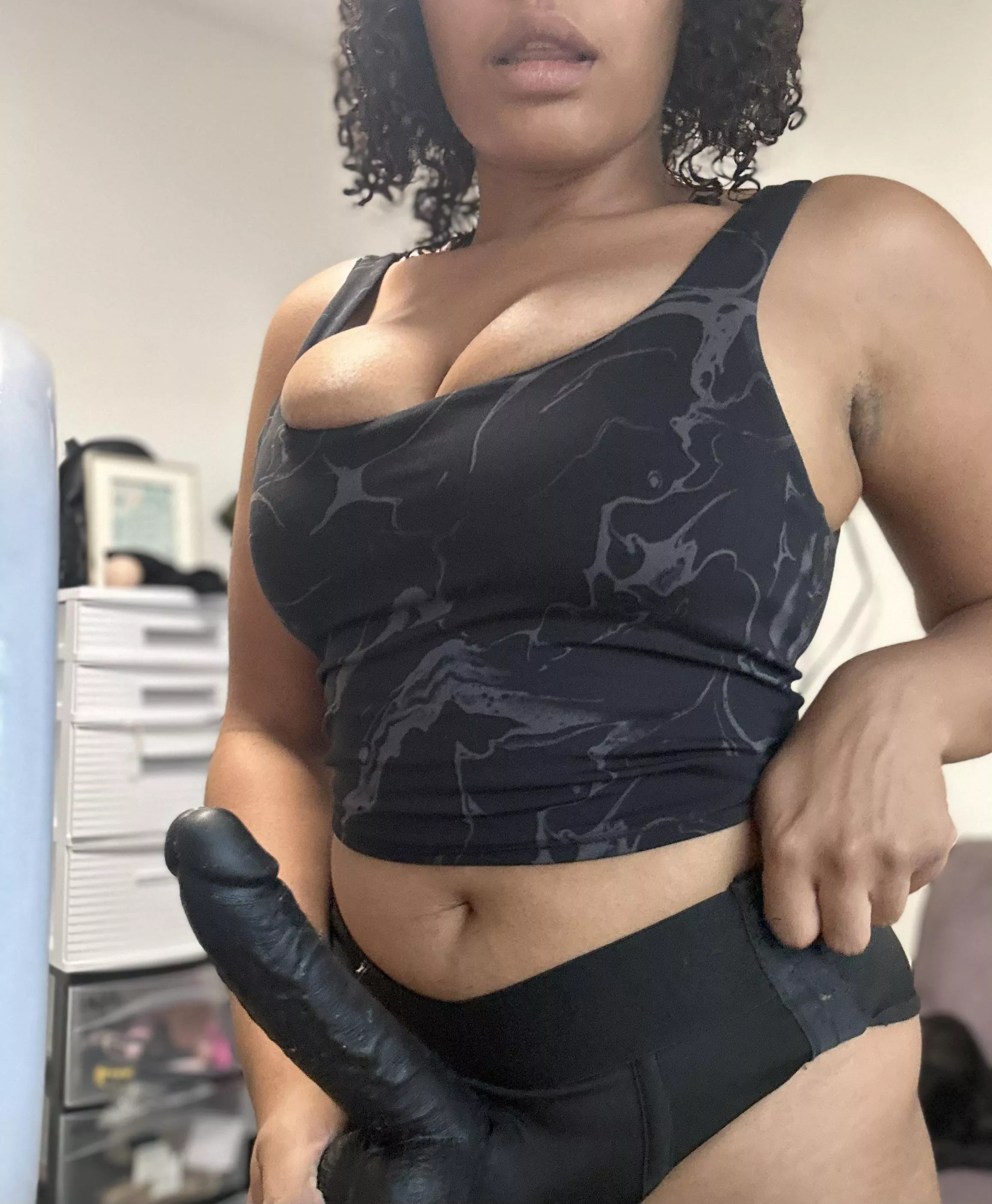 I caught you staring at my package and tits ;) posted by vivianrosexxxx