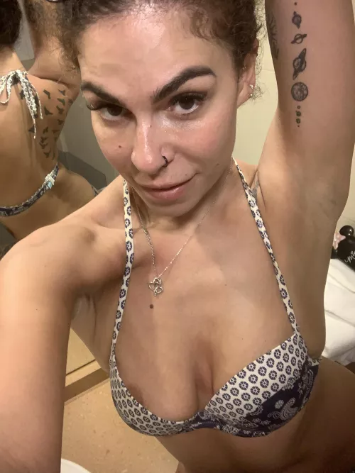 I tried to make a cosplay costume but im better off without it by kendraukx