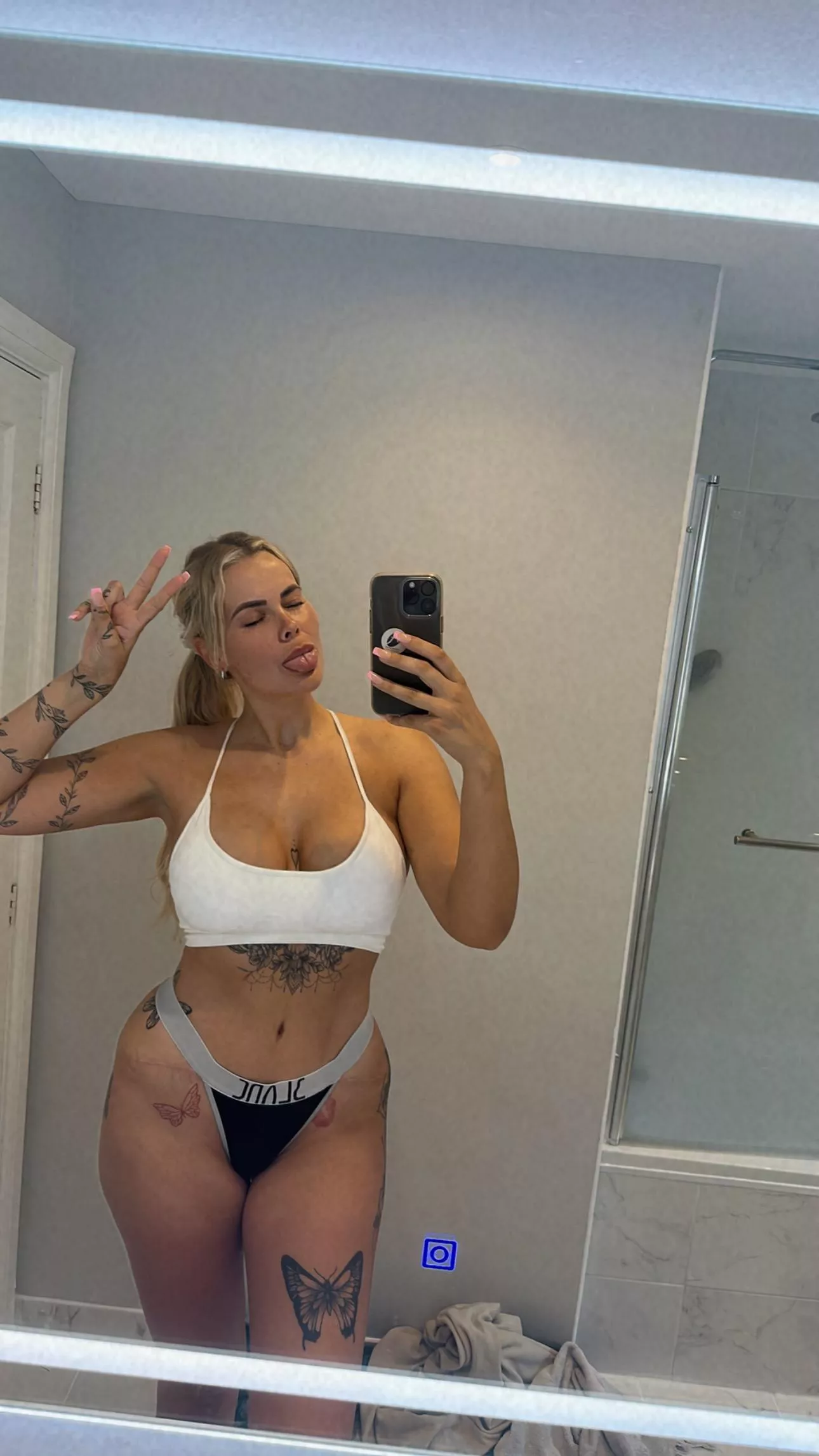 I want to please you posted by Zoe_Ambar