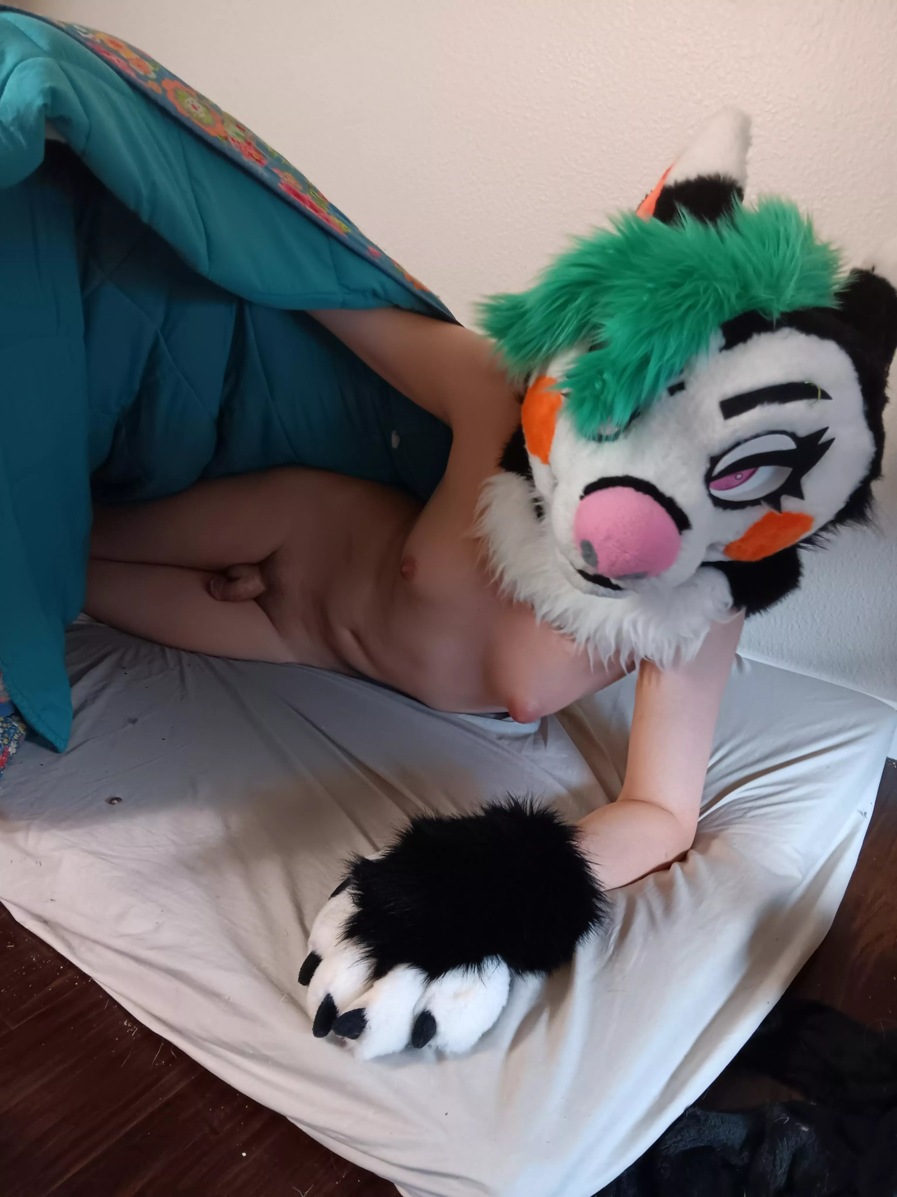 If you get in I'm not letting you back out posted by RickiTheShy