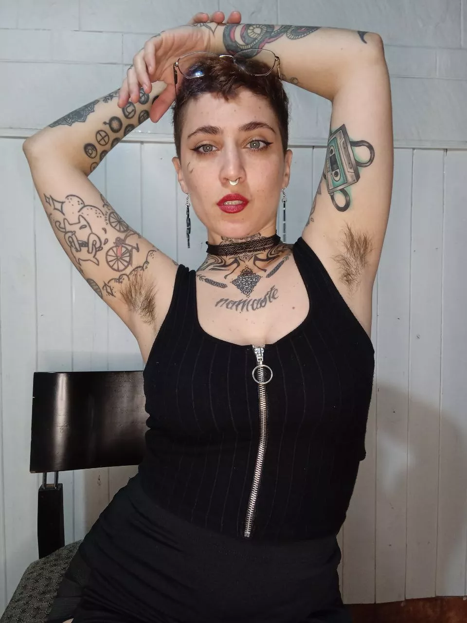 I'm very horny and wet ready to play posted by tatooedwitch