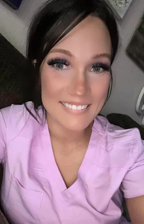 I’ve been all the colors, but dark headed is my favorite. by leatherbondagebadass