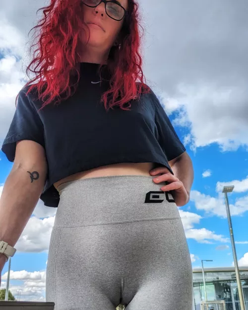 Meet me at the park while she's out doing the shopping 🤫 by ScarletSpencer