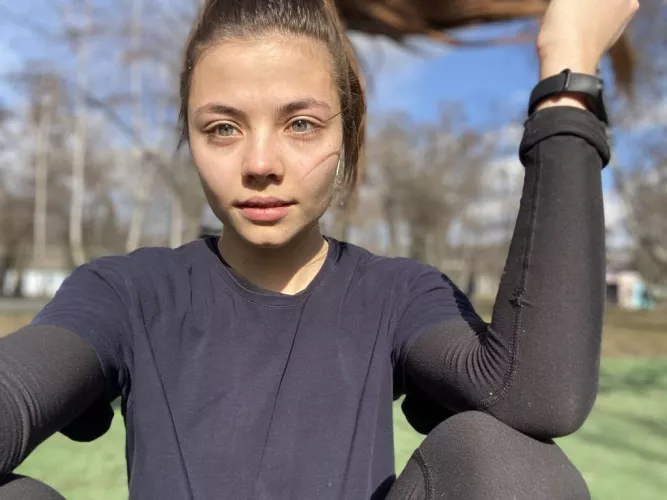 my ponytail is thick by IraSnake