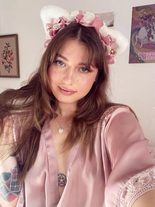 Regardless of whether you believe it or not, You are valuable You are magical You are good enough 🩷 by lombreinsolente