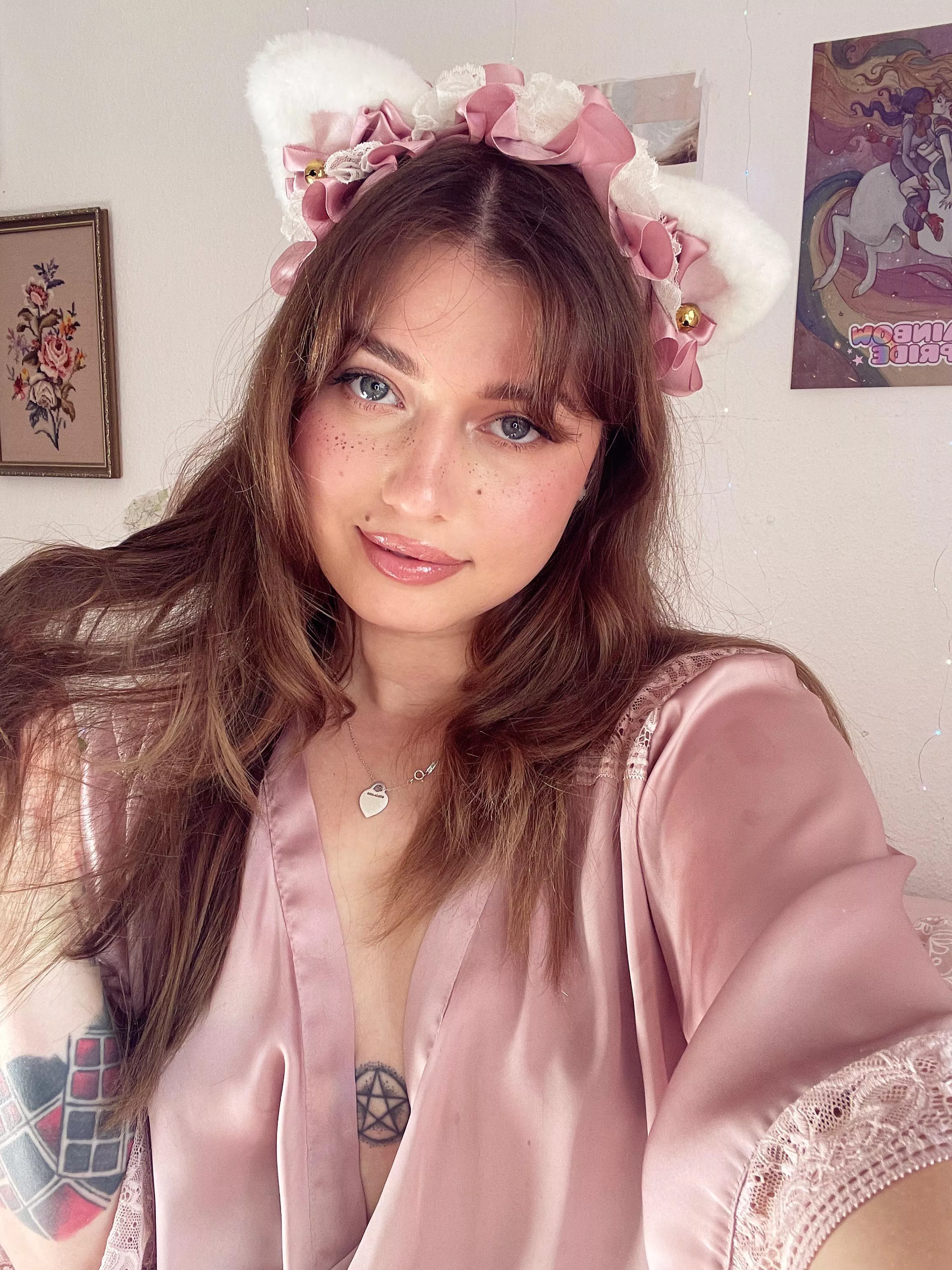 Regardless of whether you believe it or not, You are valuable You are magical You are good enough 🩷 posted by lombreinsolente