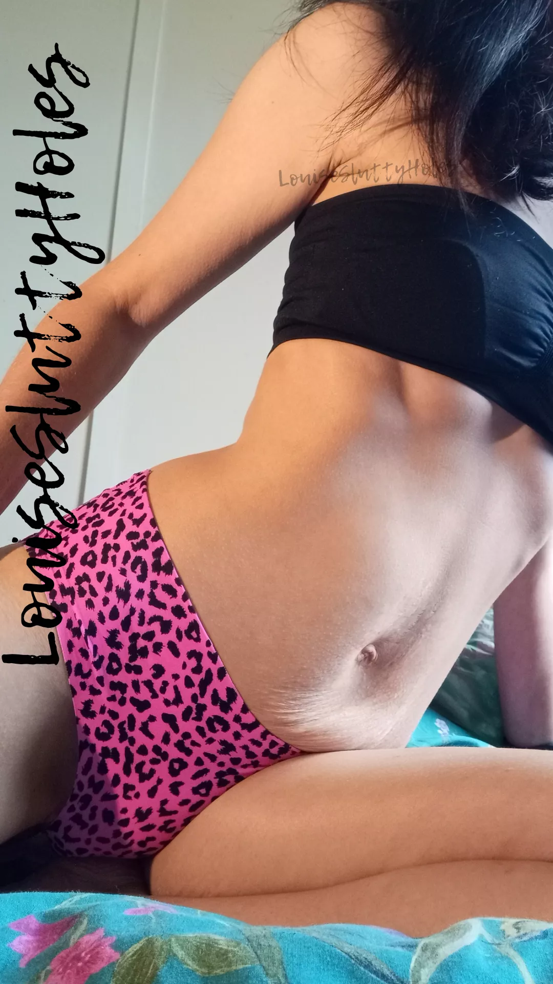 Seamless AND Leopard Print AND fullbums! Could there be a more perfect pair? [SELLING] from £20 Inc [UK] p&p. Extra days/Add-ons available ❤️ posted by louisesluttyholes