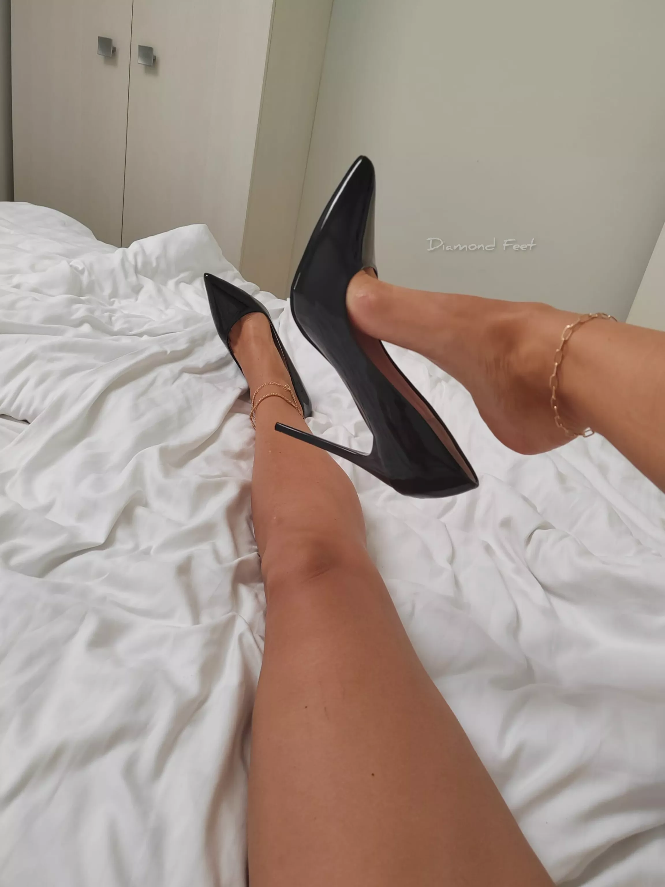 Sunday mood 💫✨ (f) posted by xDiamondFeetx