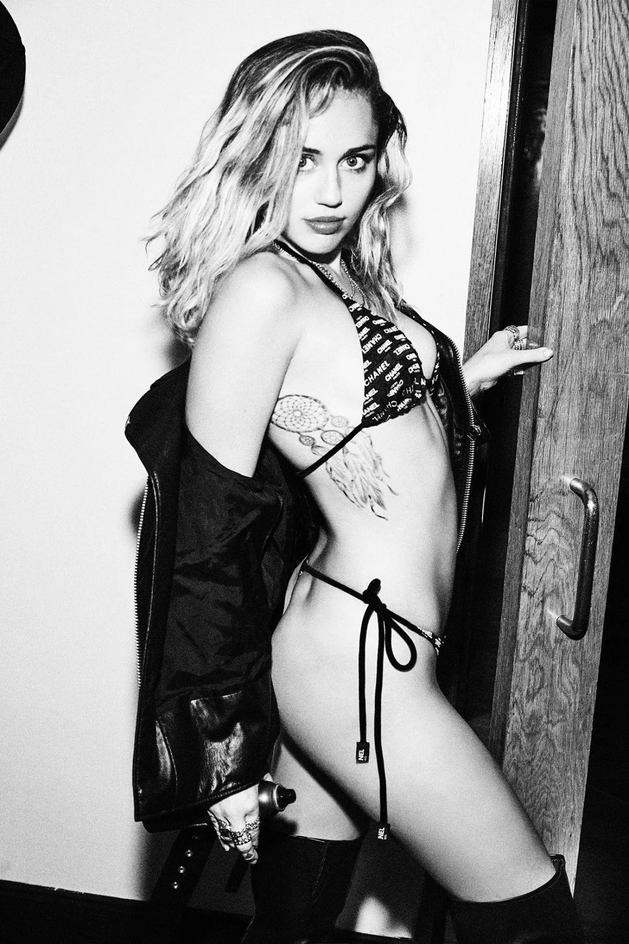 Throbbing for Miley Cyrus feels so good. posted by strojack23