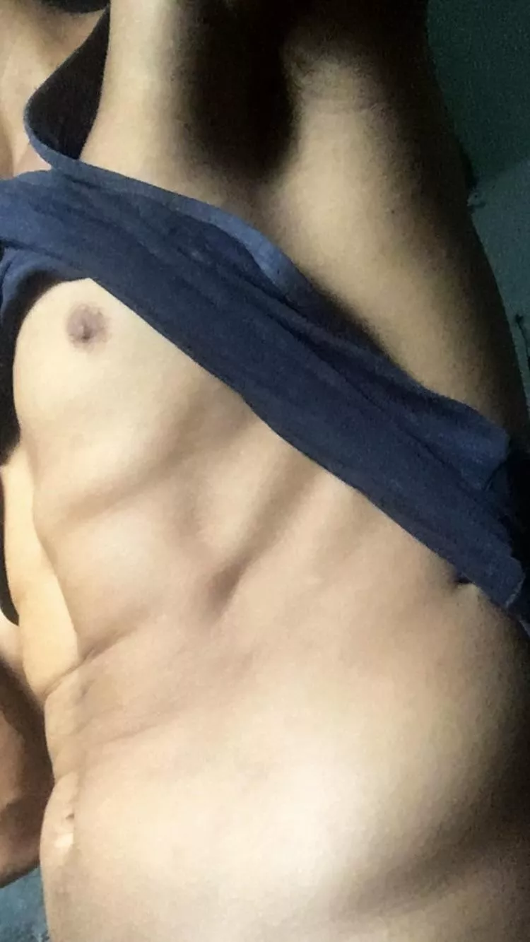 Wanna sniff a plumber’s pits? posted by pulcherdeus