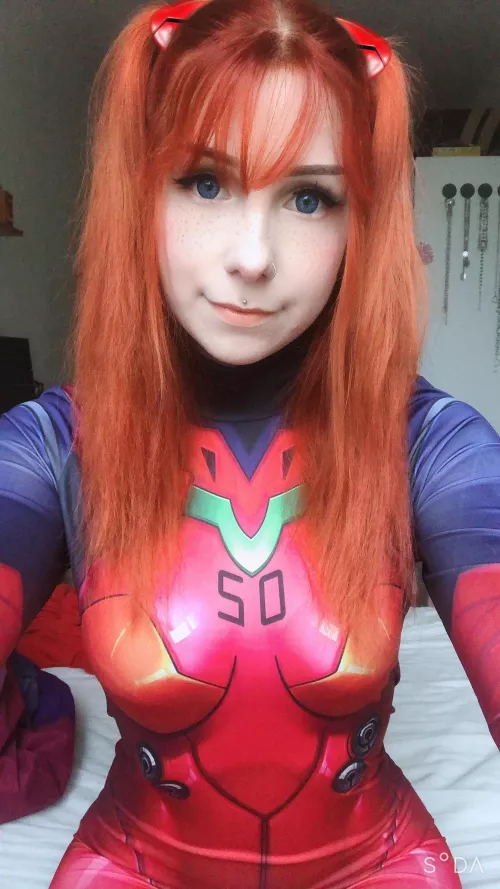 Who want's to play with me? by SunnyOutfield