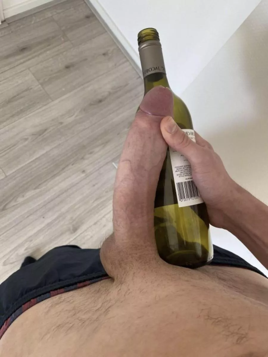 Wine and dine? posted by qadsayia