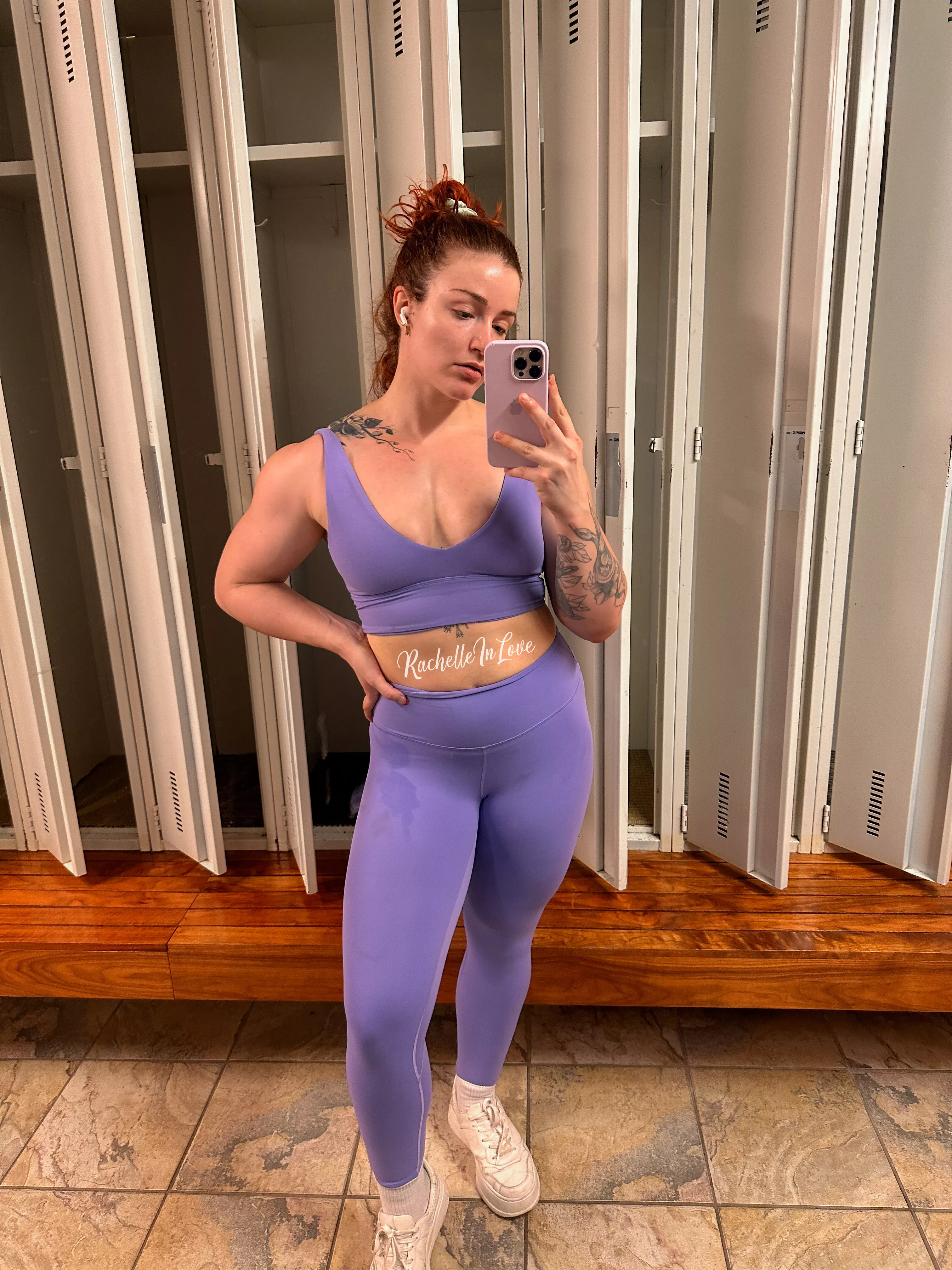 After gym workout, would you be my spotter? posted by iamRachelleInLove