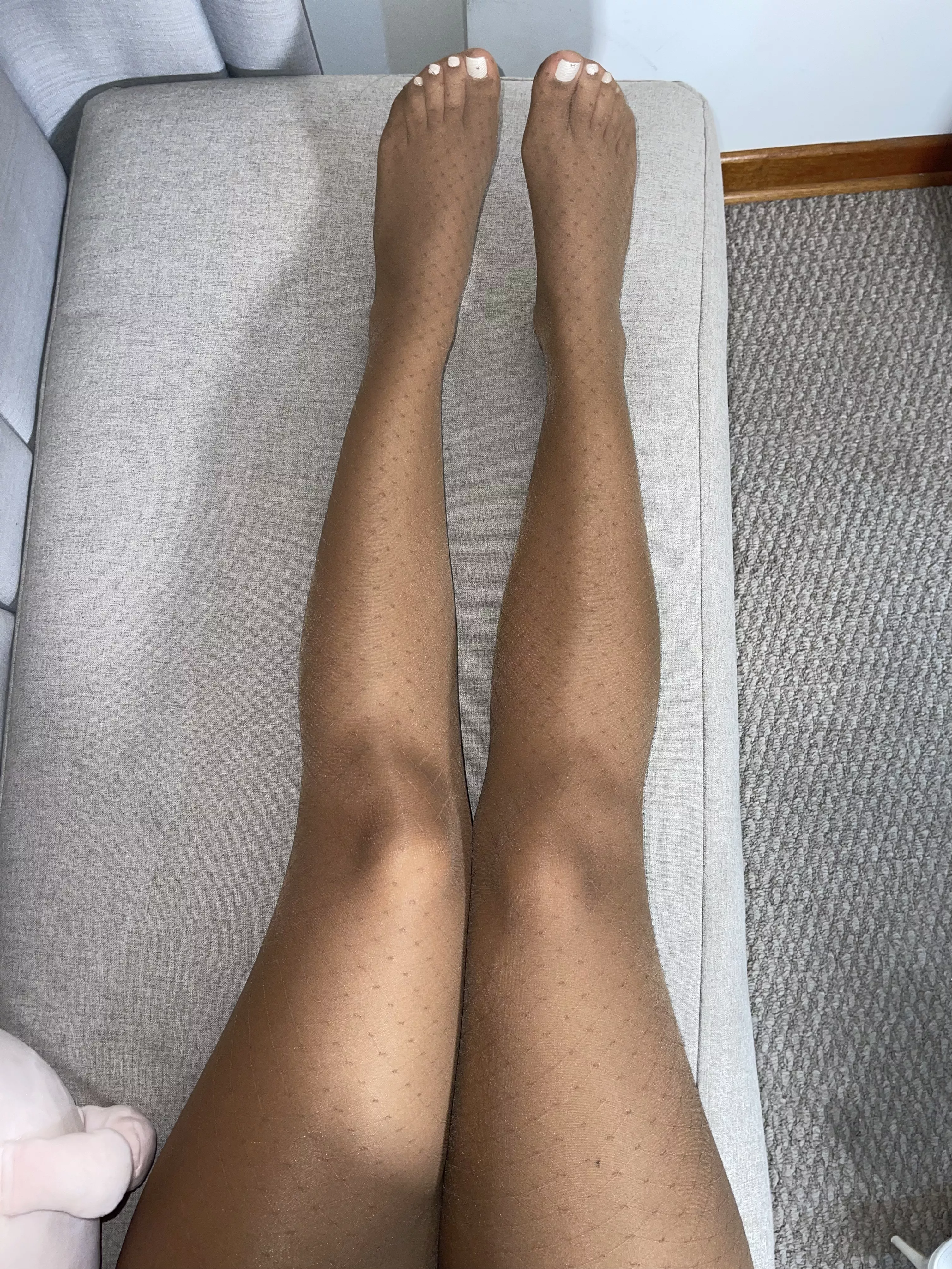 Bare ones 🤎 posted by LeaderApprehensive43