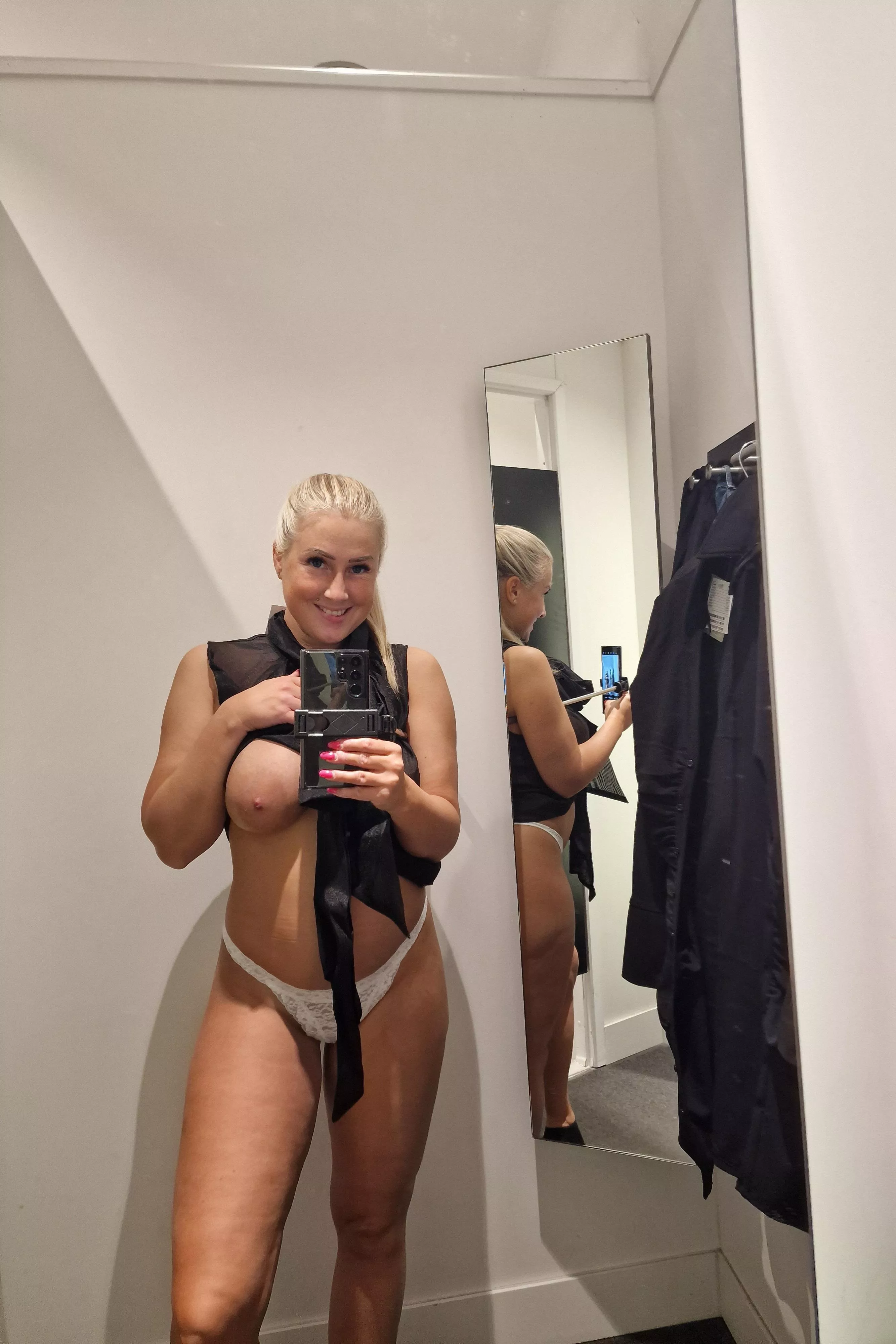 Do you like me posted by Kattie-Meluanie