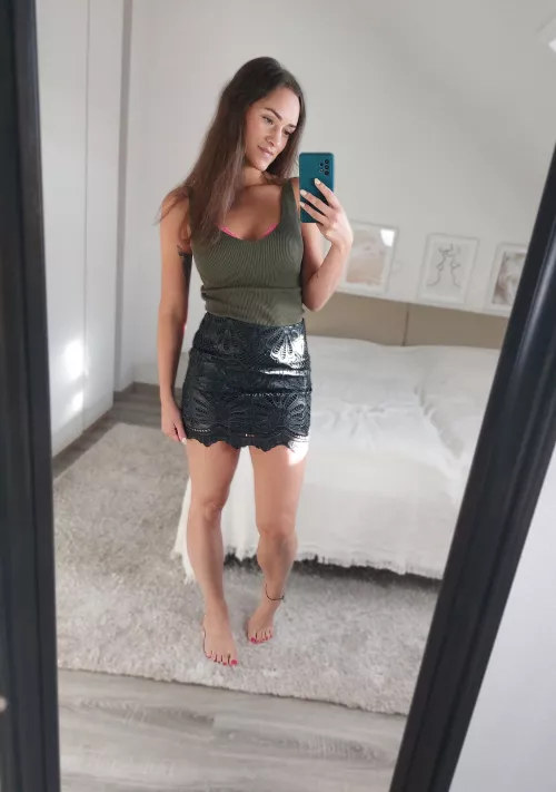 Favorite skirt atm by Sky-Bruni