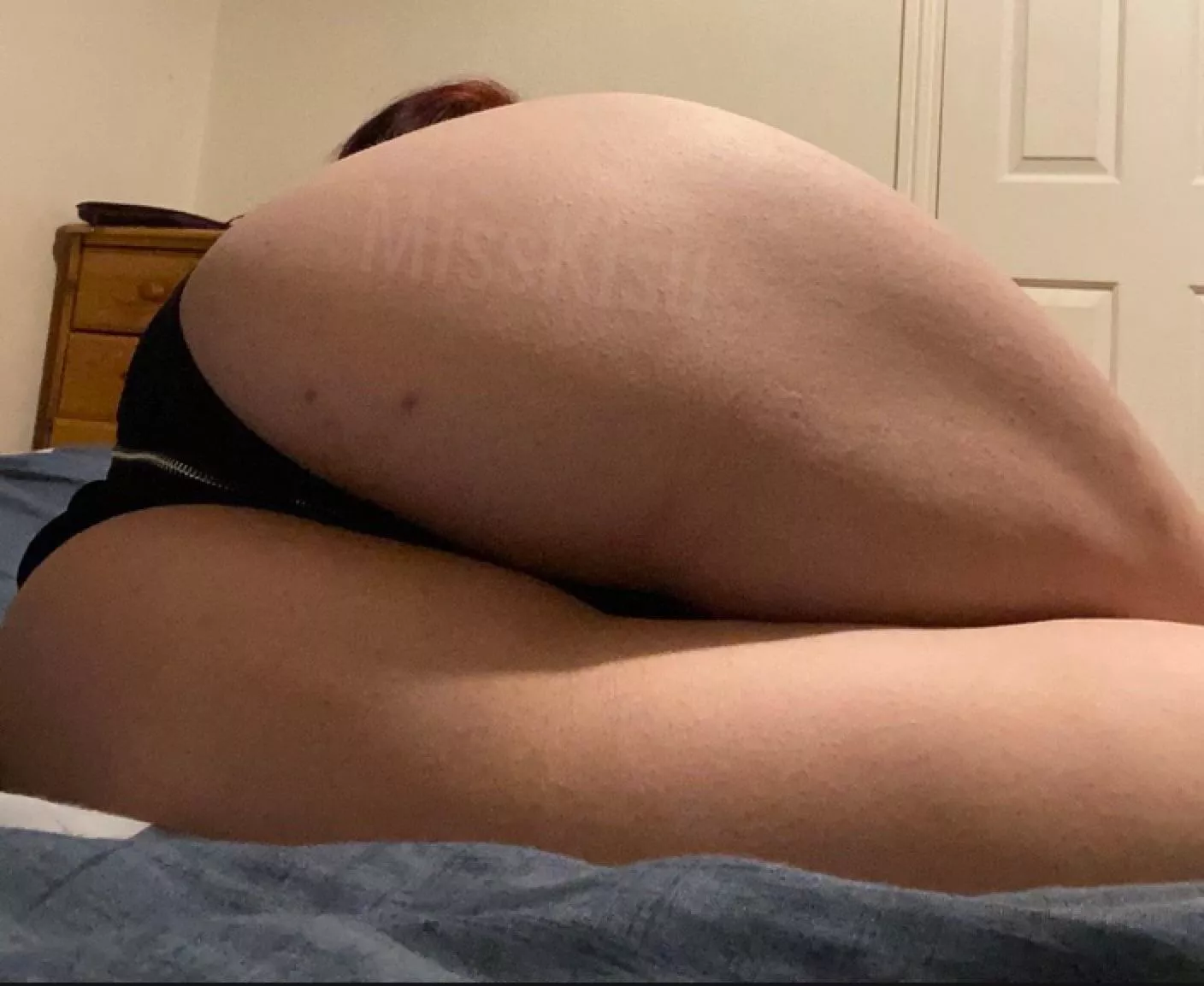 Happy hump day from [misskisu] come chat with me from 08:30 🇬🇧 time today posted by MissKisuKitty