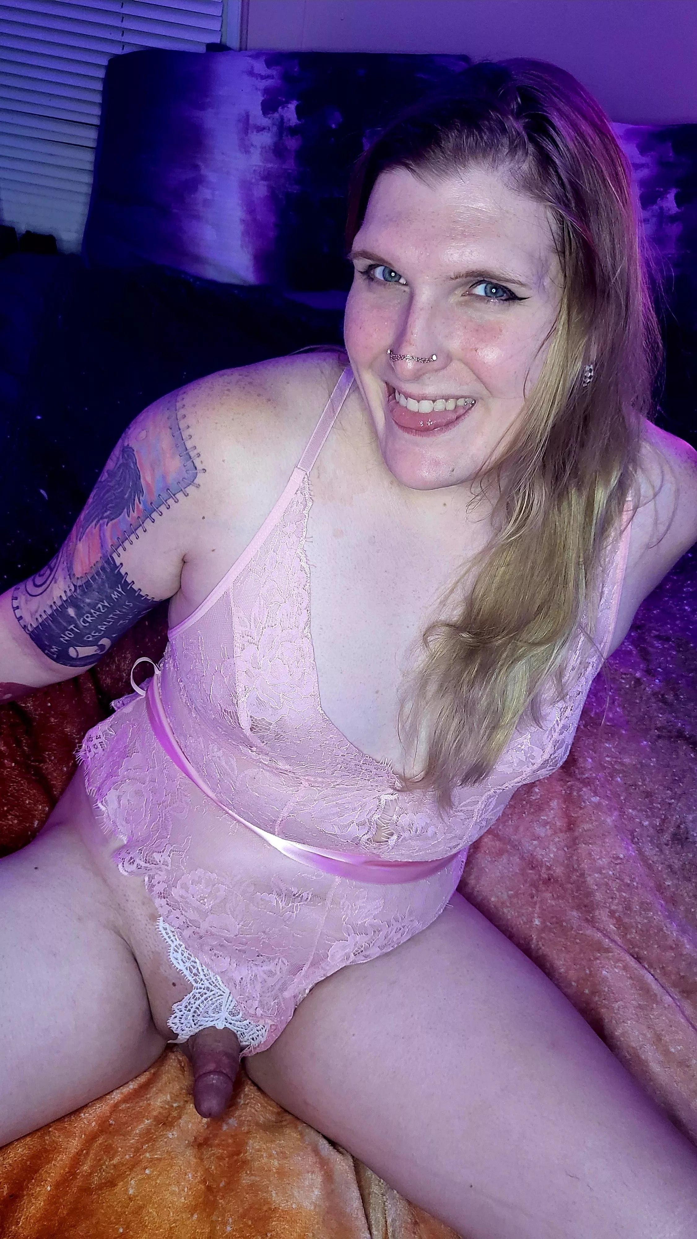 Heard you like girls with a little extra 😏 posted by nora_daylight