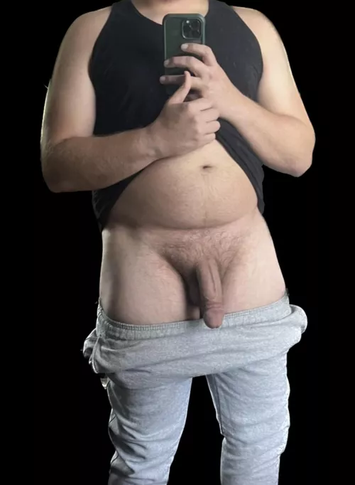 I haven’t always been chubby, but I’ve always been hung 😏 by freakydeaky66