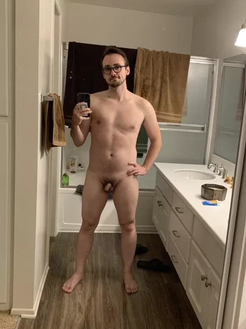 M, 29, 172lbs, 5’10” Back from an evening swim. I feel pretty good fitness-wise, but my body confidence has been pretty damn low these days. by SolarisIX