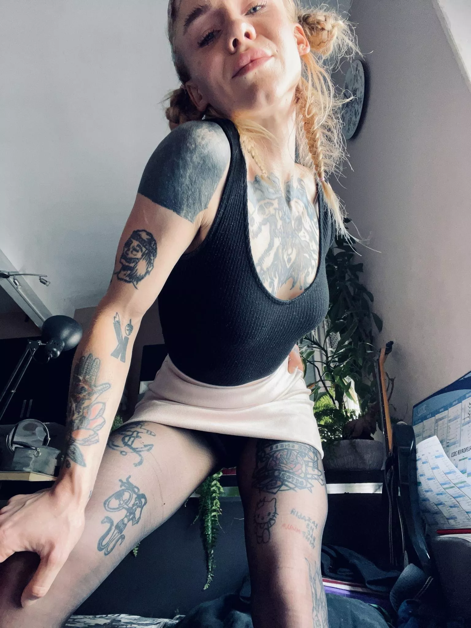 Tattooed temptress seeks adventurous play posted by Cythia_Susa