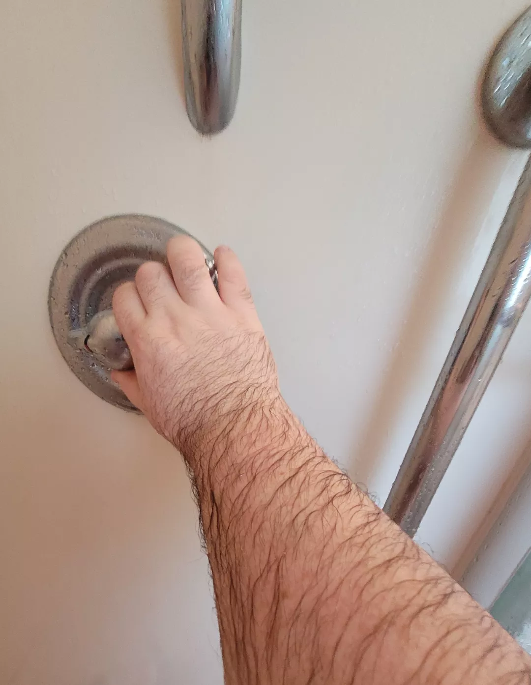 Wet n fuzzy posted by MyBearHands_OF