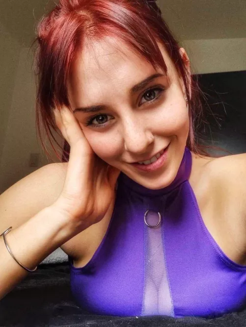 Would you ever be into redheaded Latinas like me? by offinvasion