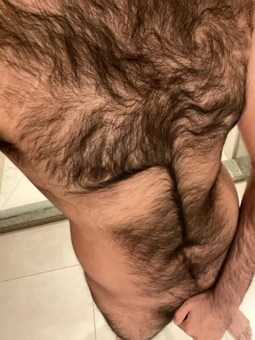 25 hung, hairy and horny. Looking for twinks, add: hung_hairy by Hung_hairyx