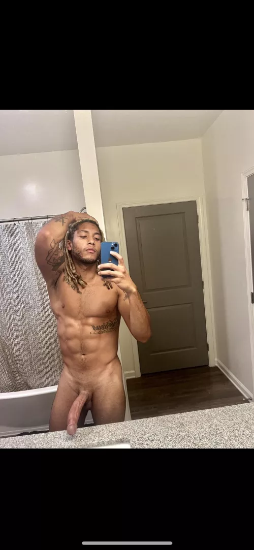 Big enough ? by Feeling-Fisherman-43