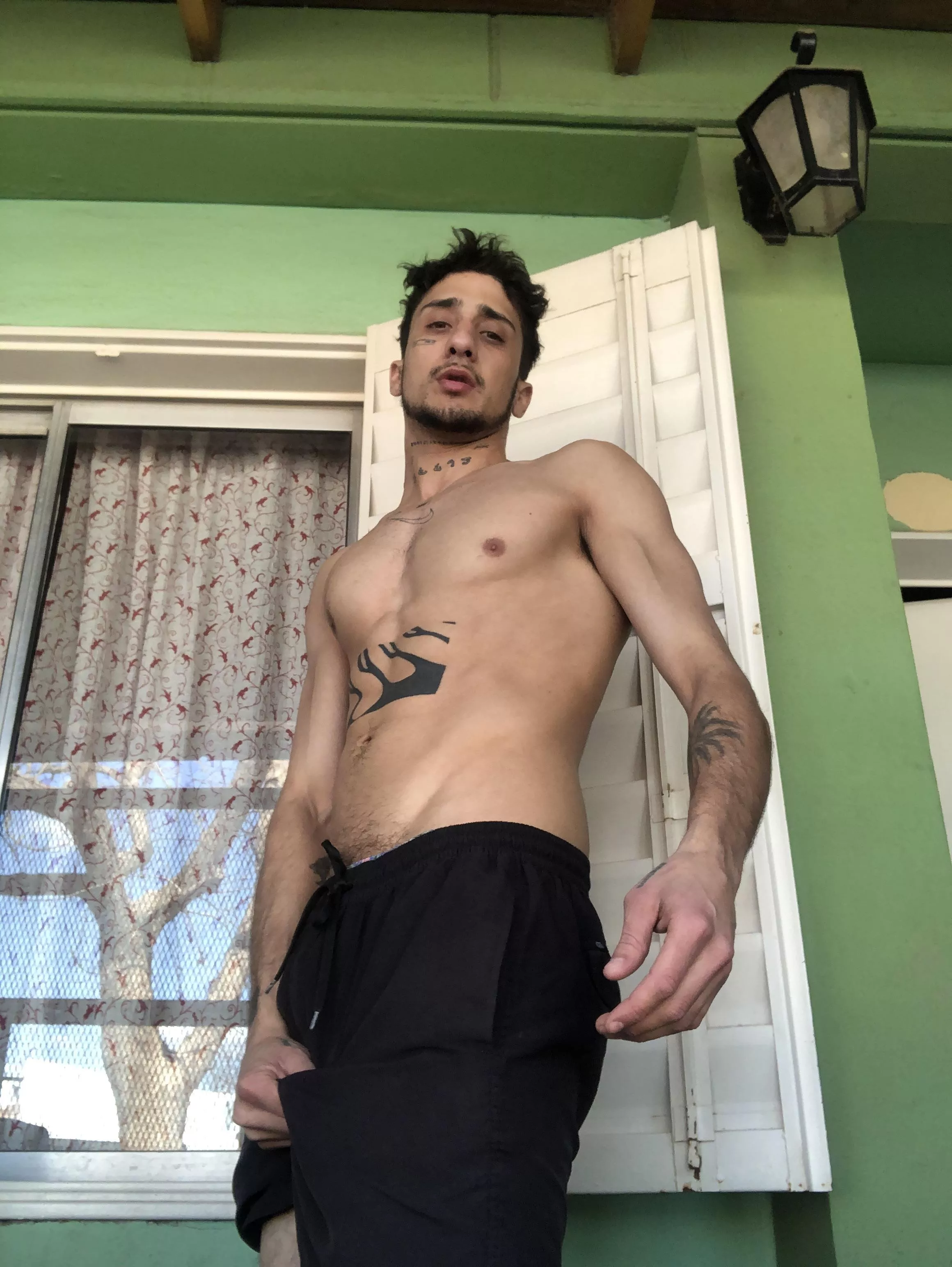 describe me in one word posted by fardamn