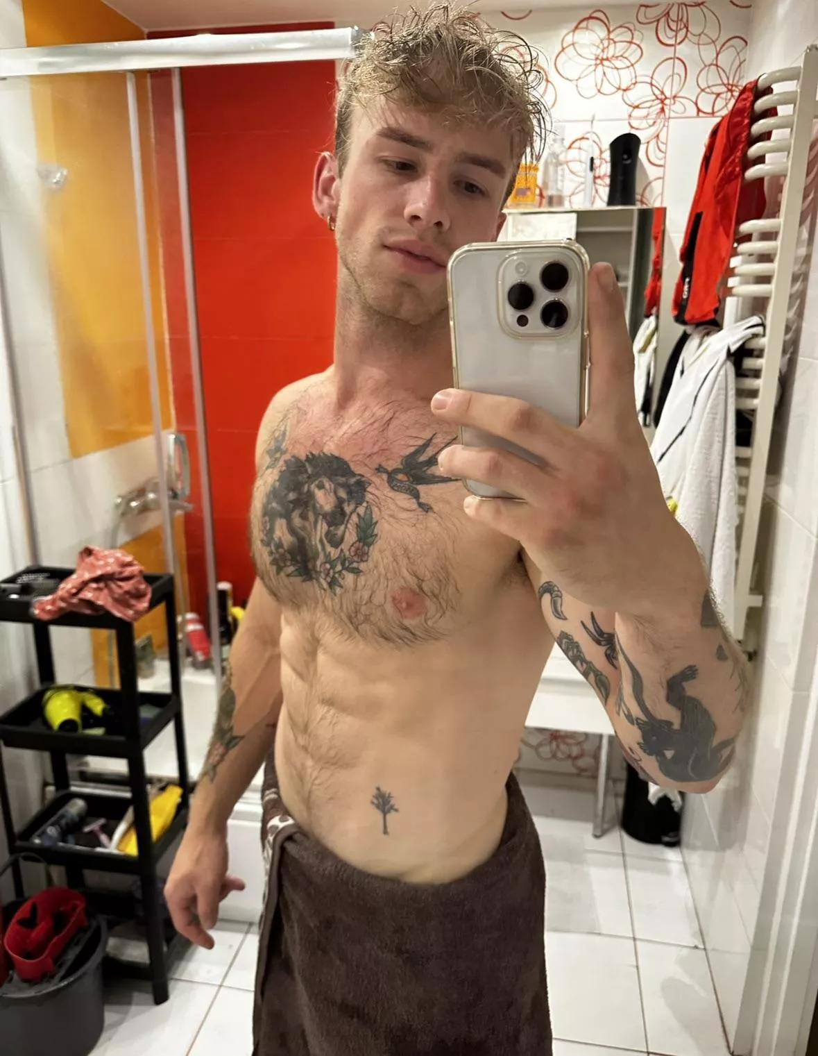 Felt cute..wanna fuck? posted by AlphaJake23