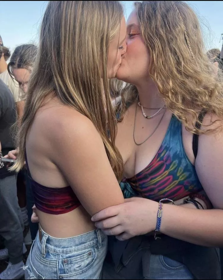 Friends posted by JDHL1