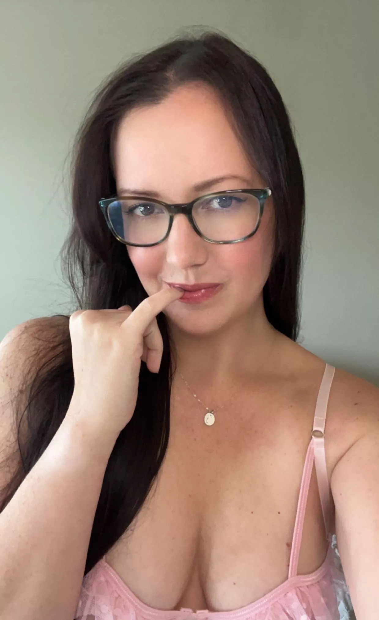 Hope you like pink [f] posted by Swift_jennis8