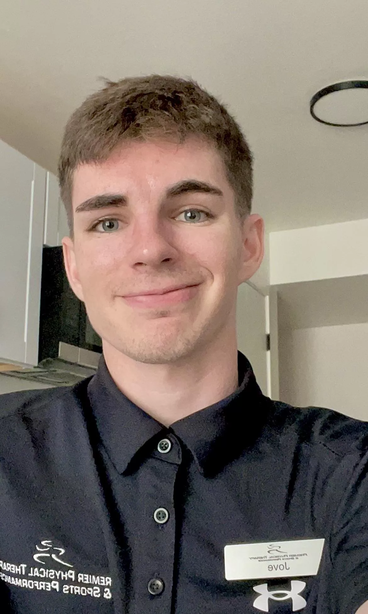 Hope your day is going well! 😁 open to chatting posted by Jove1221