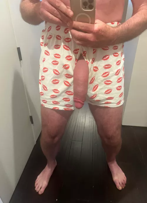 Kisses by Cold_Measurement_174