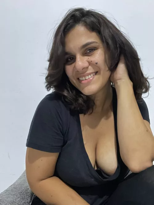 My husband says I'm very horny 34F by Jazzlike-Enthusiasm5