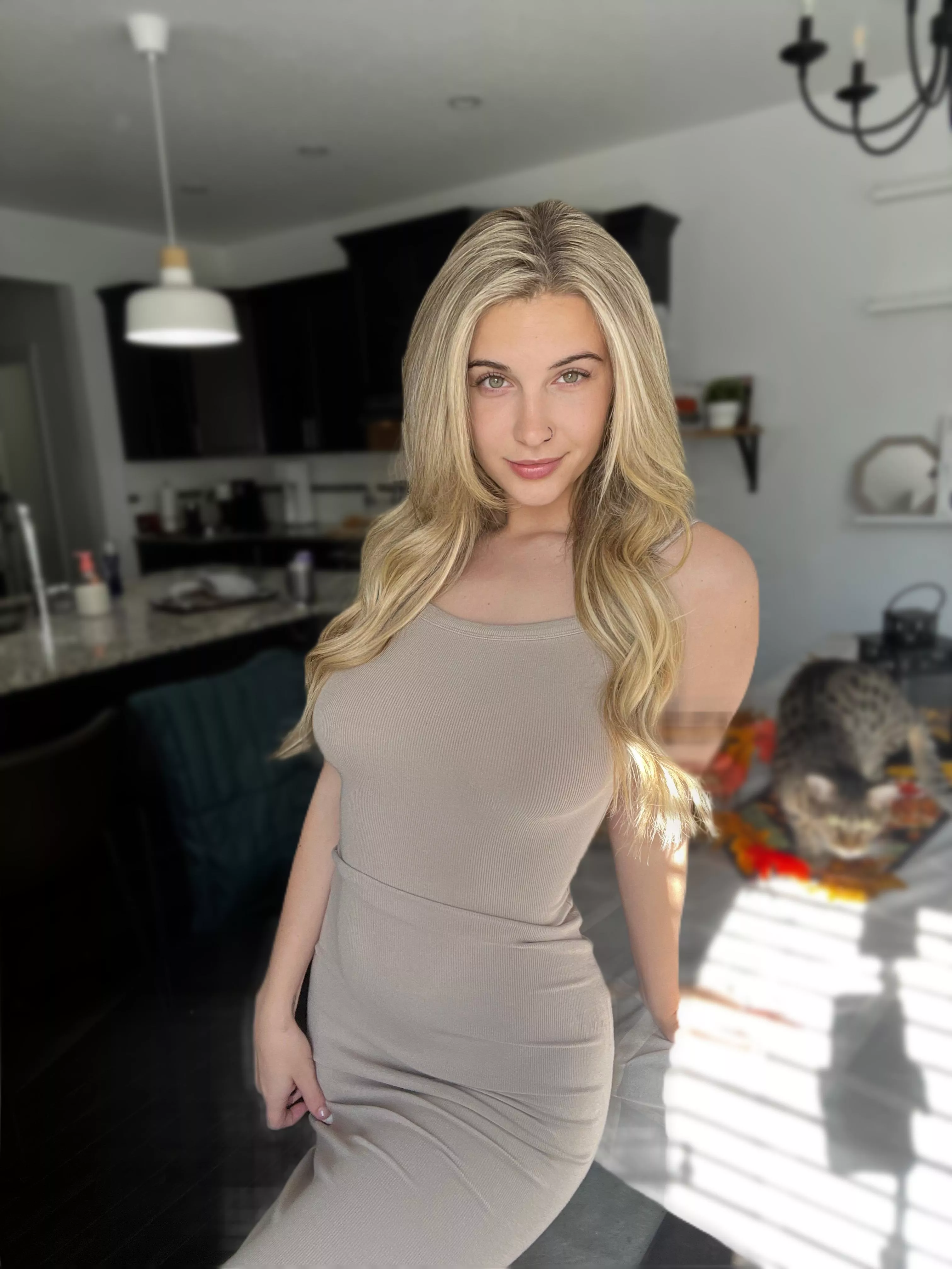 My kitty's on the prowl in the back 😅 posted by Rileywoodx