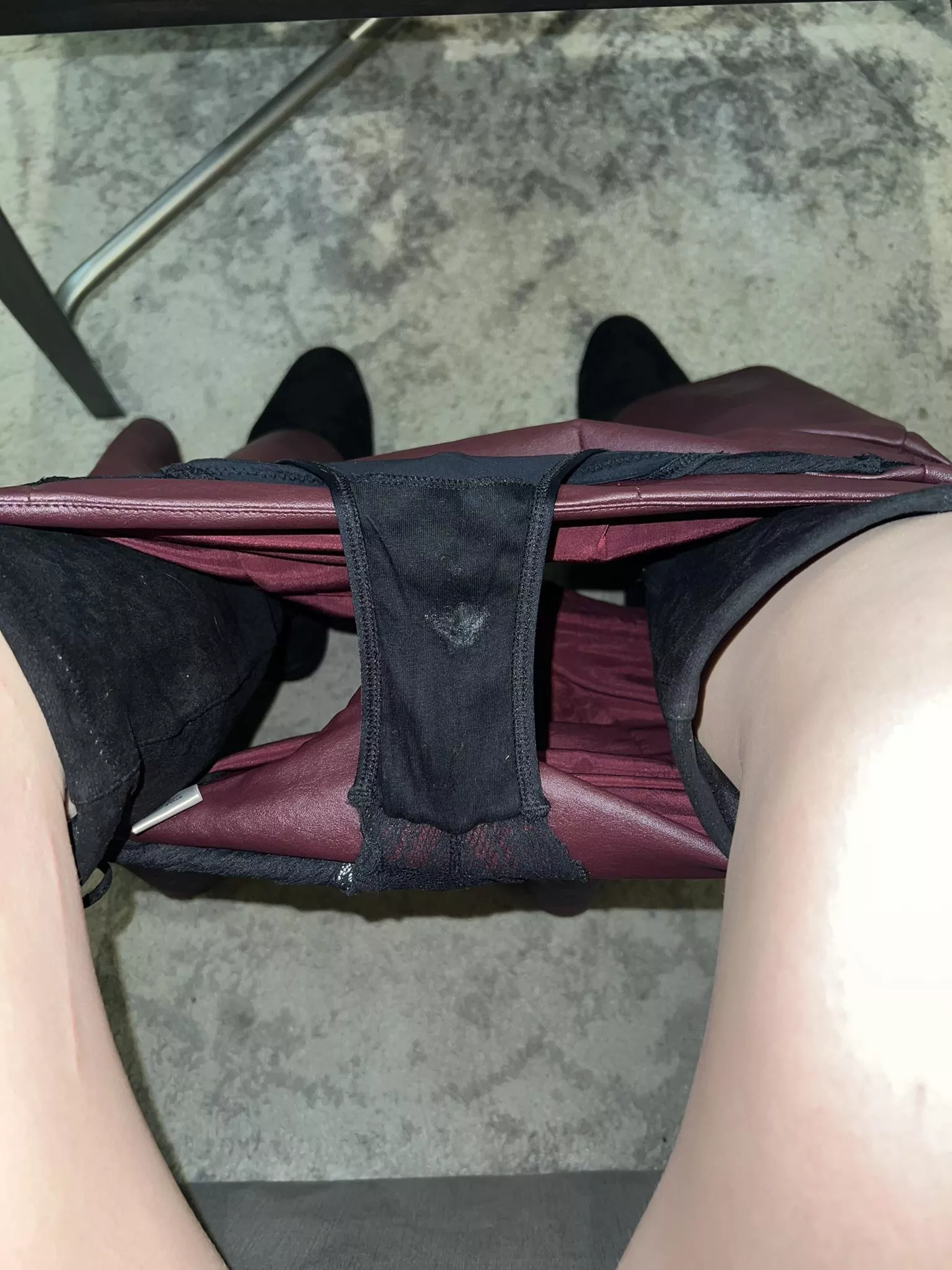 skirt pulled down posted by LexiMoran