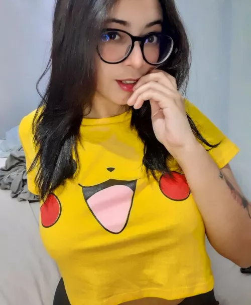 This Pikachu have big cheeks 😳 [F] by milliemoxxxie