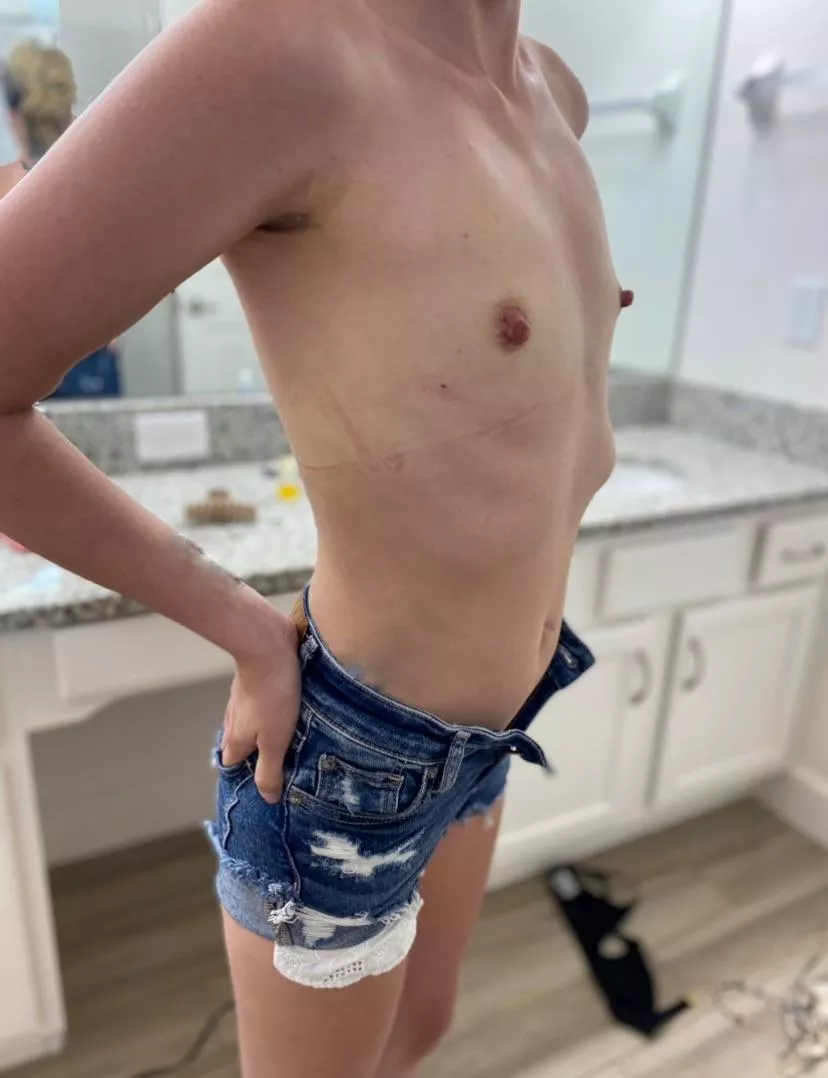 Who ordered ribs with a side of titties [oc] posted by turnthepaige26