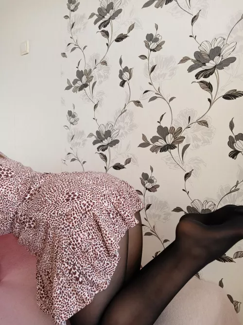 Will you lift up my dress? by Honey_69_